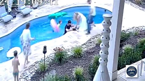 dad ficking daughter|Video shows dad saves toddler daughter from drowning in .